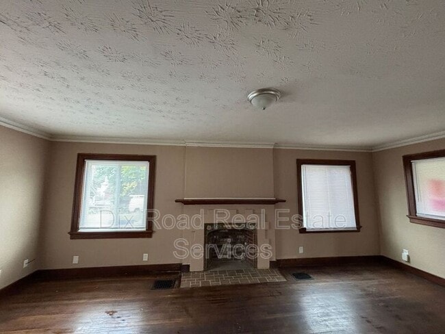 Building Photo - 426 Otterbein Ave