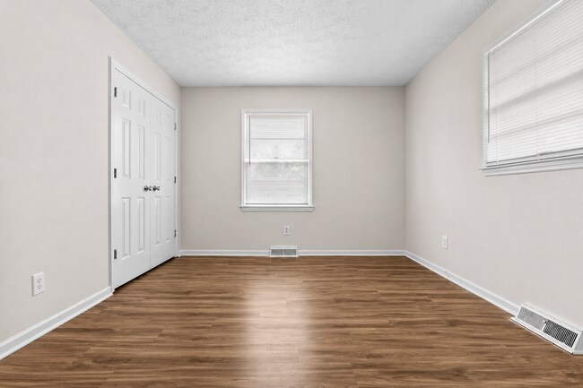 Building Photo - 3330 Tisdale Dr