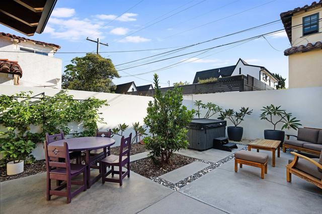 Building Photo - 2675 Clove St