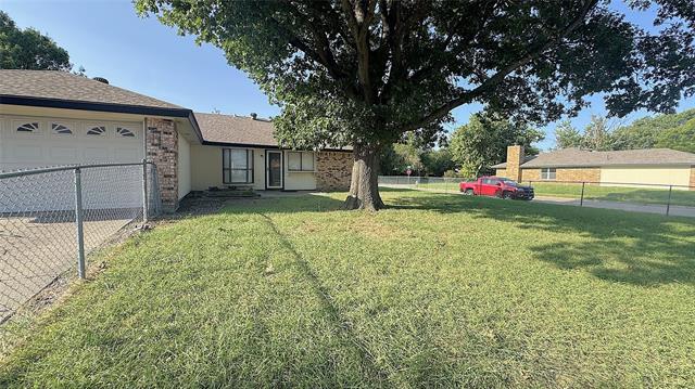 Building Photo - 1122 Pyramid Dr