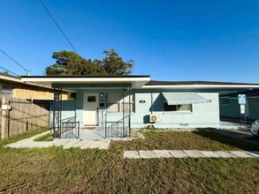 Building Photo - 307 S Lincoln Ave