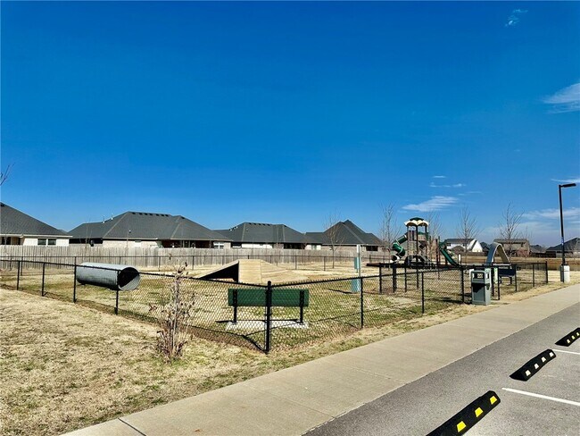 Building Photo - 861 Massachusetts Ave