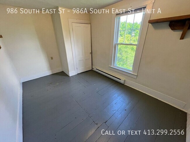Building Photo - 986 S East St