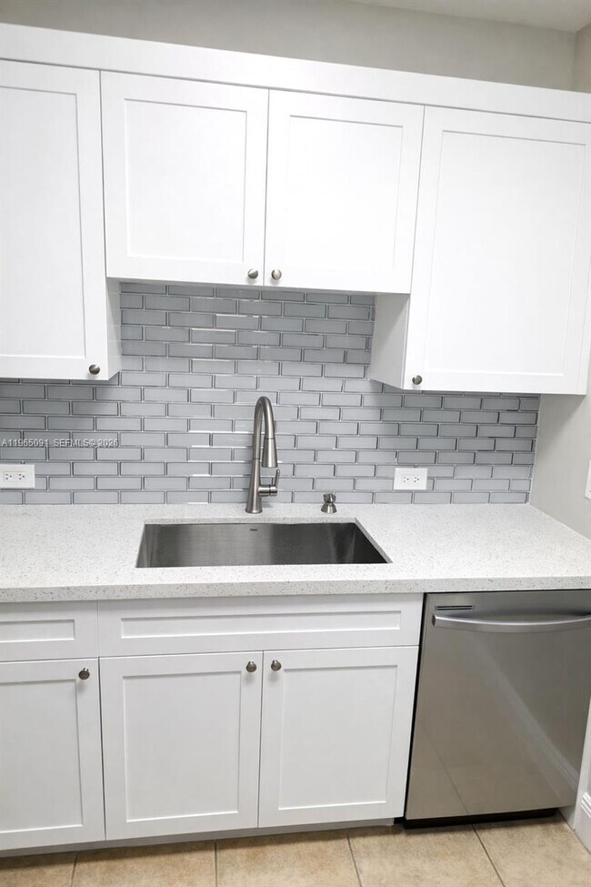 Building Photo - 2309 Liberty St