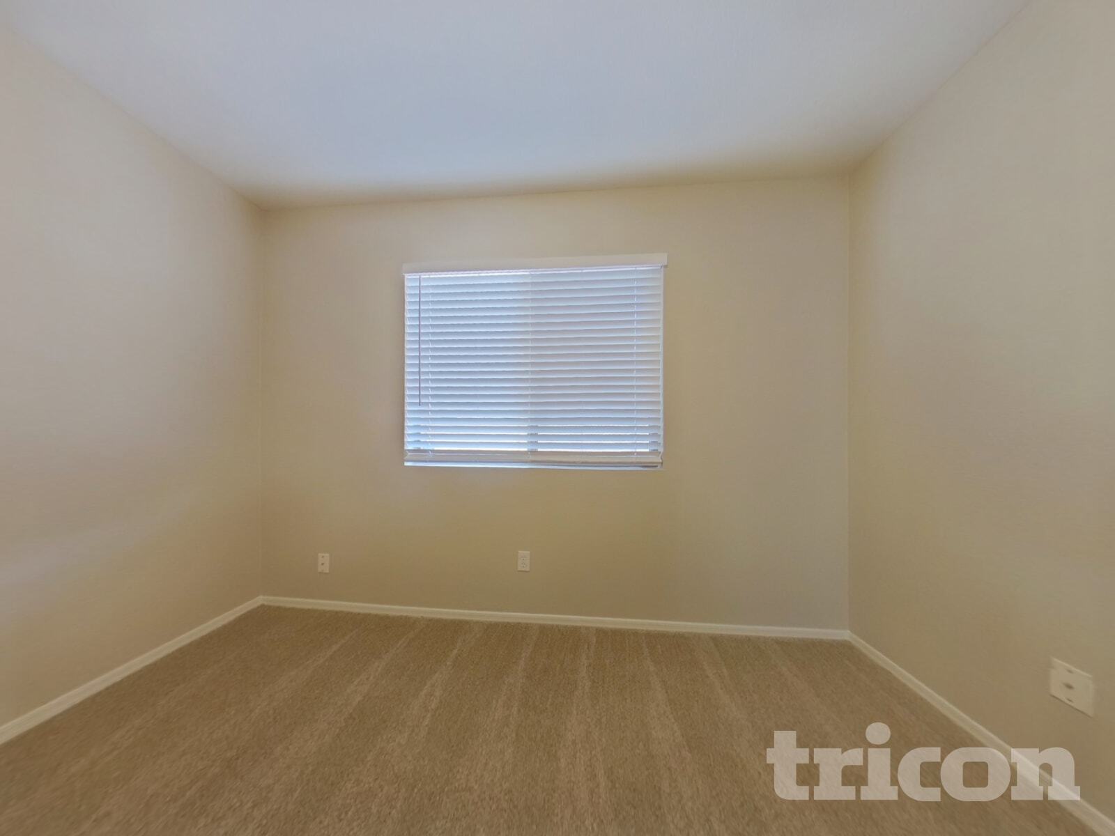 Building Photo - 2030 N 108th Dr