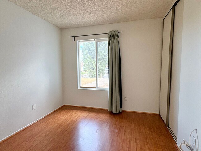 Building Photo - 3 Bedroom 2 Bath Single story home in Antioch