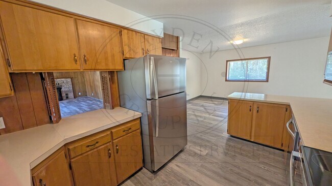 Building Photo - 13235 NW Pumpkin Ridge Rd