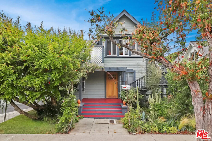 Primary Photo - 2618 3rd St