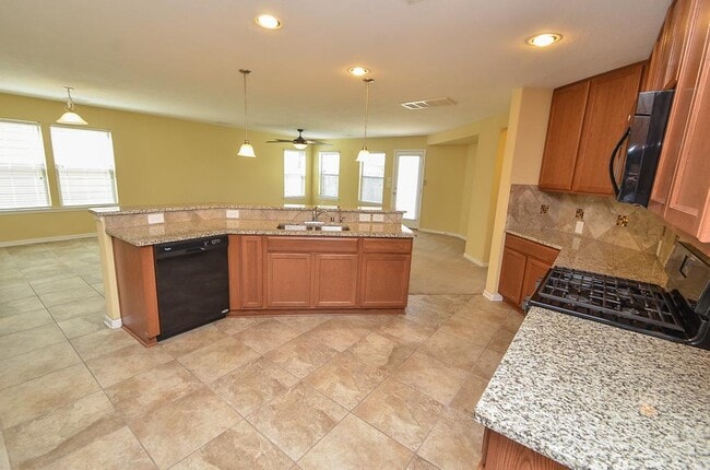 Building Photo - 4235 Kendall Rock Ln