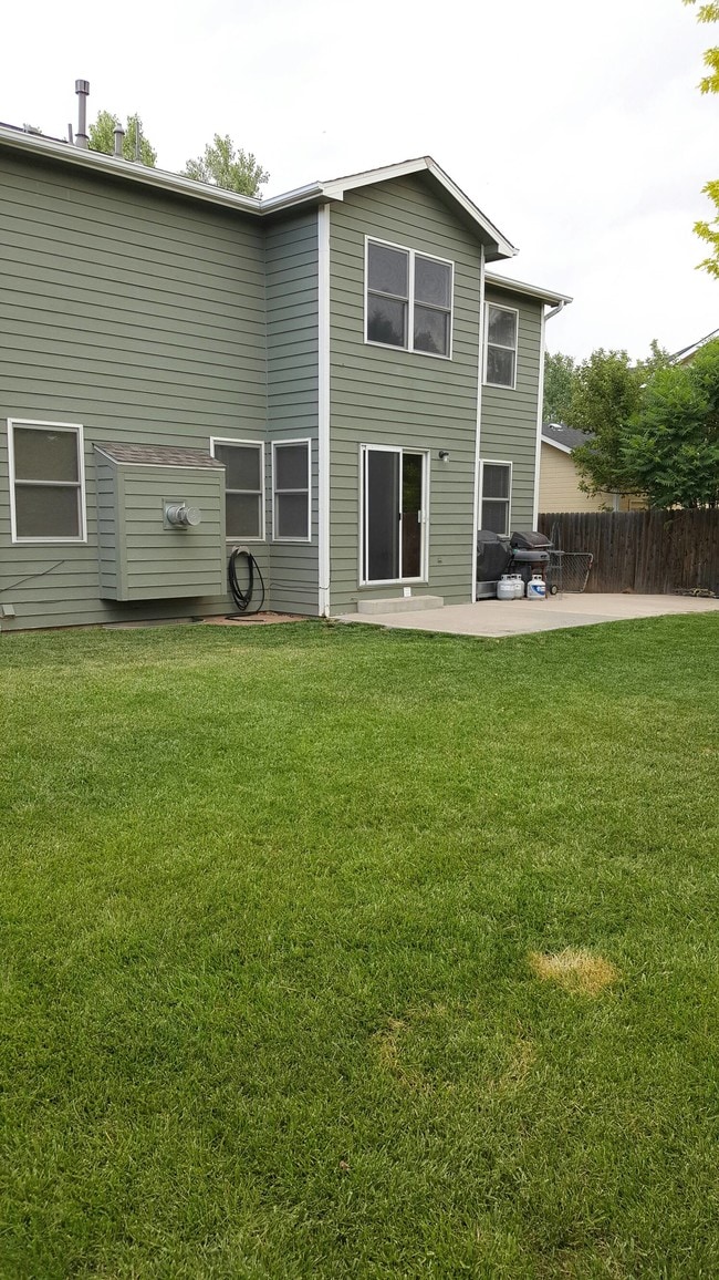 Building Photo - 110 N 49th Ave