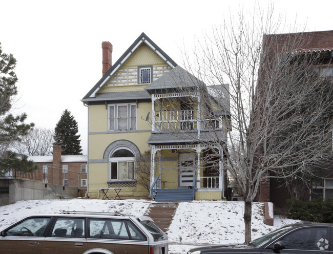 Building Photo - The Yellow House