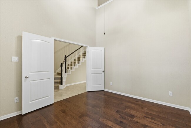 Building Photo - 114 Forest Elk Pl