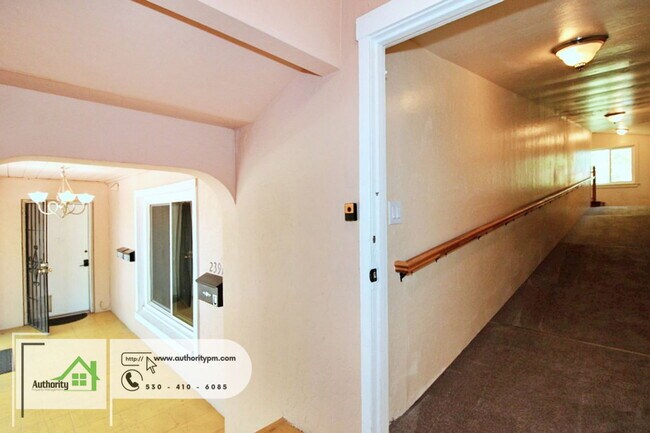 Building Photo - 2391 Placer St