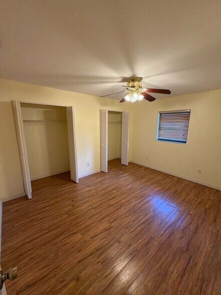 Building Photo - Inviting 3/2 Pool Home With Spacious Lanai and Modern Kitchen