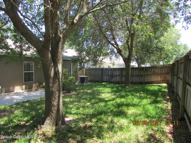 Building Photo - 3472 Chica Cir