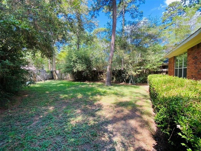 Building Photo - 127 N Willow Point Cir
