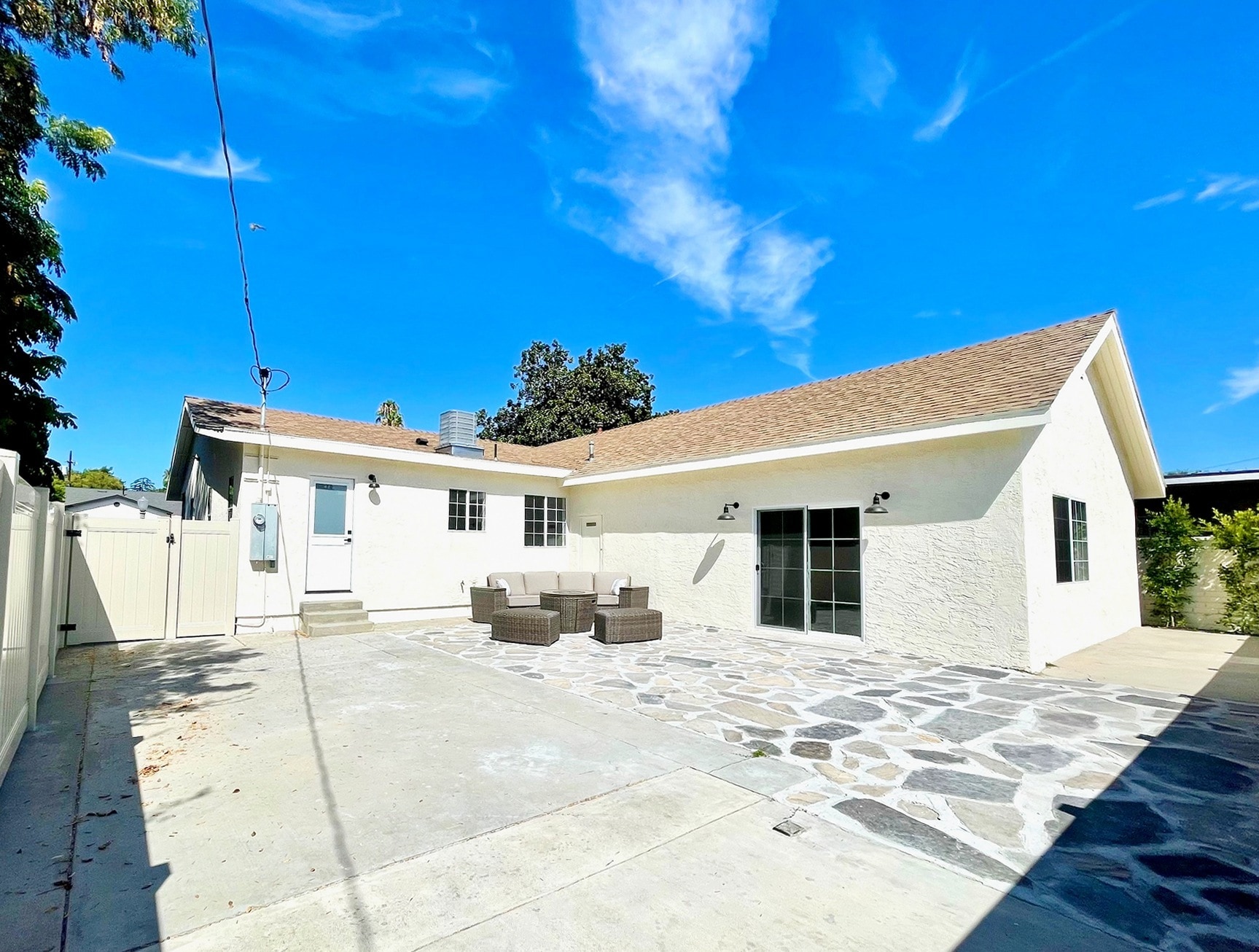 Enclosed Backyard - 4702 Kraft Ave