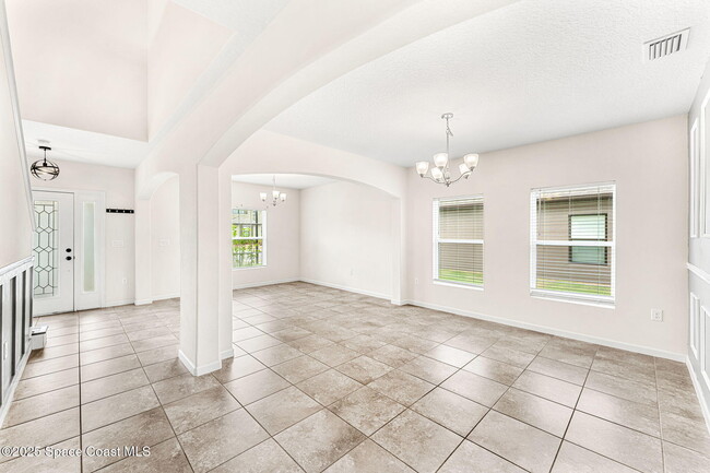 Building Photo - 4122 Moccasin Dr