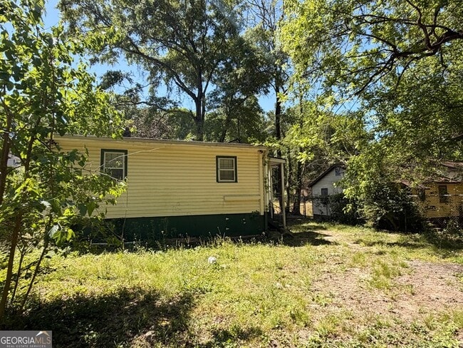 Building Photo - 2203 Tiger Flowers Dr NW