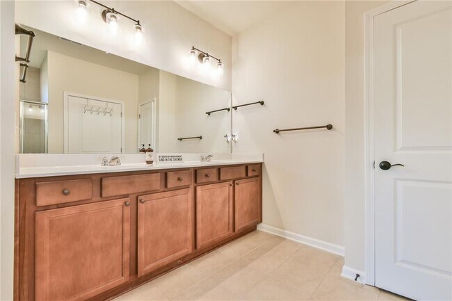 Building Photo - 4941 Adler Ct