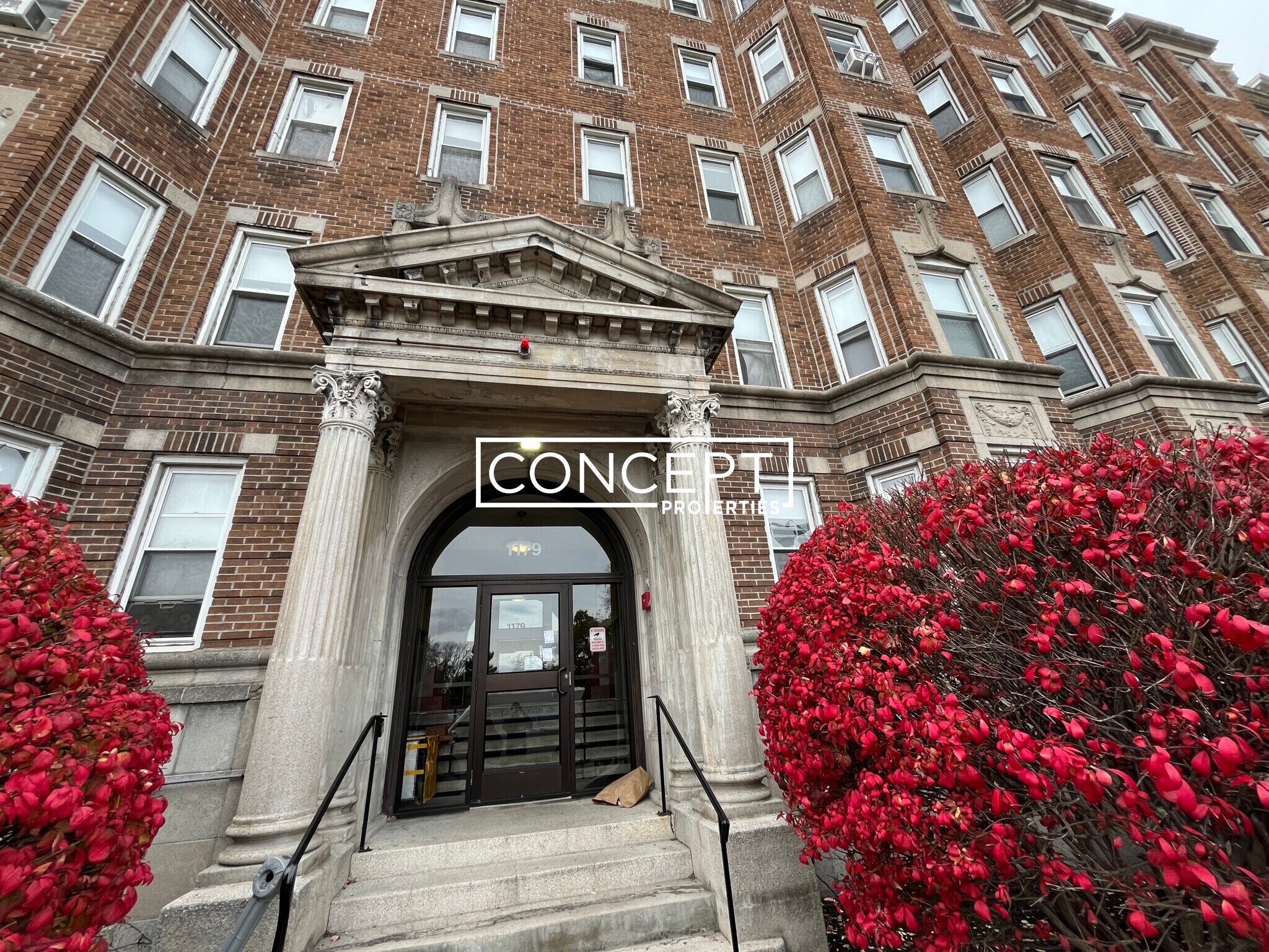 Building Photo - 1179 Boylston St