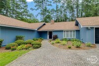 Building Photo - 14 Hemingway Dr