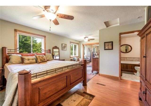 Building Photo - 1712 Cranberry Ln NE