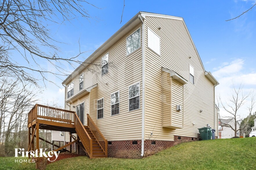 Building Photo - 5605 Catskill Ct