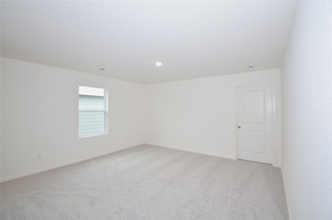 Building Photo - 15291 Abella Dr