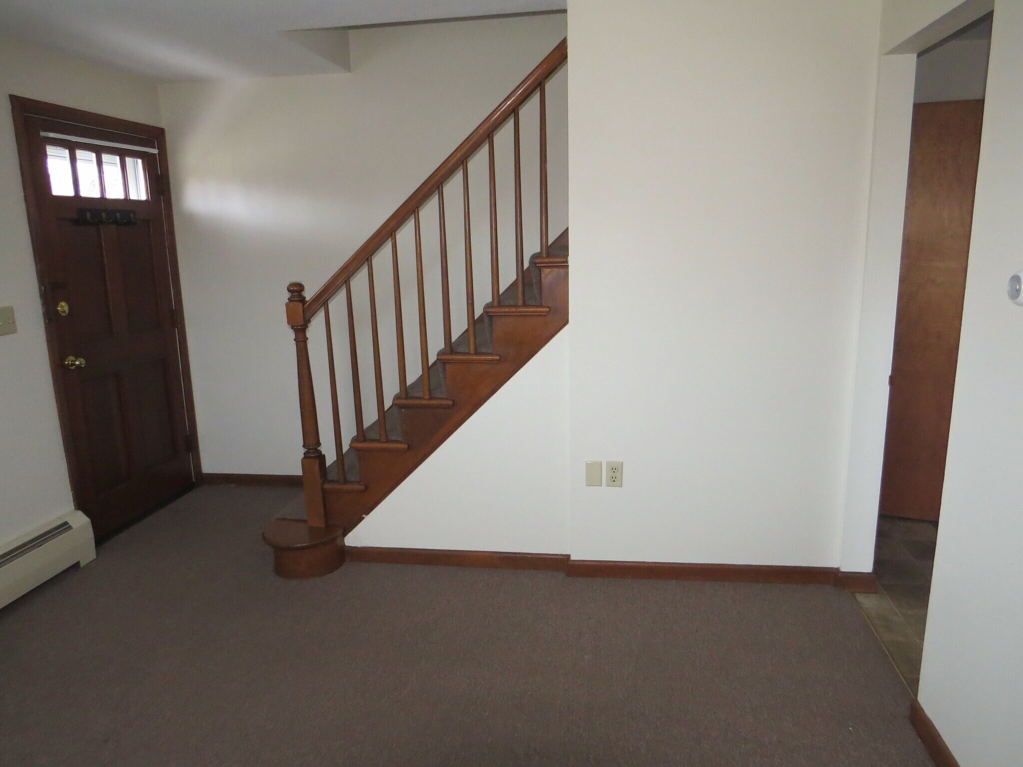 Building Photo - 469 Corey St