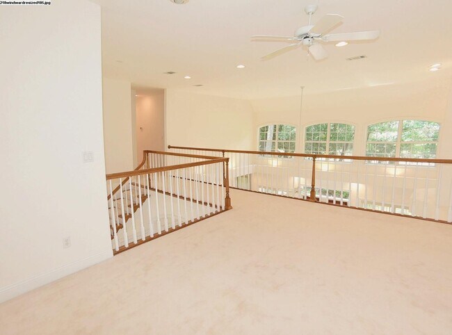 Building Photo - 218 Windward Cove N