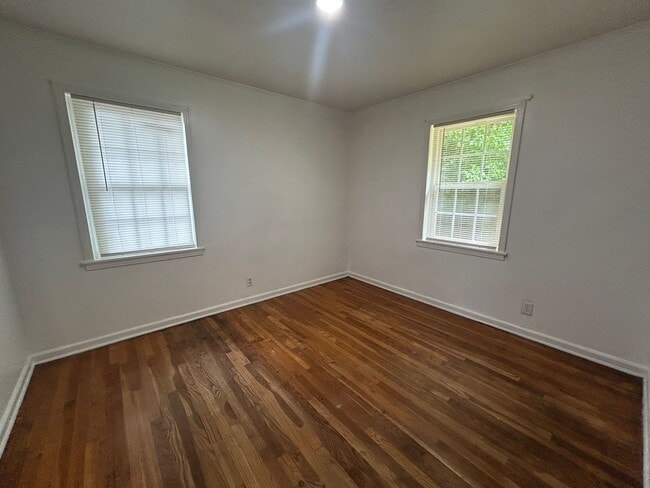 Building Photo - 1125 Edgewood Ave