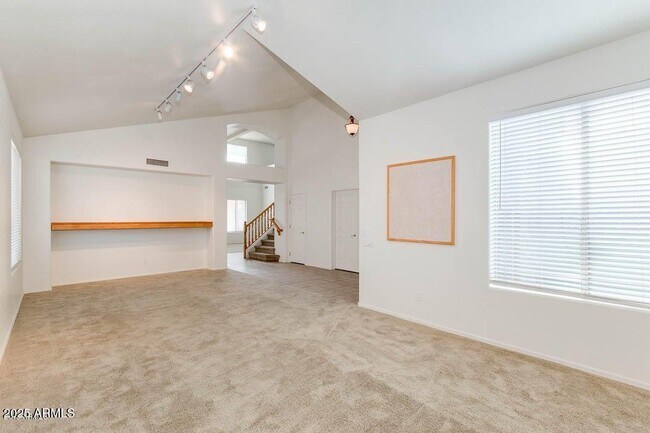 Building Photo - 6321 S 4 Peaks Pl