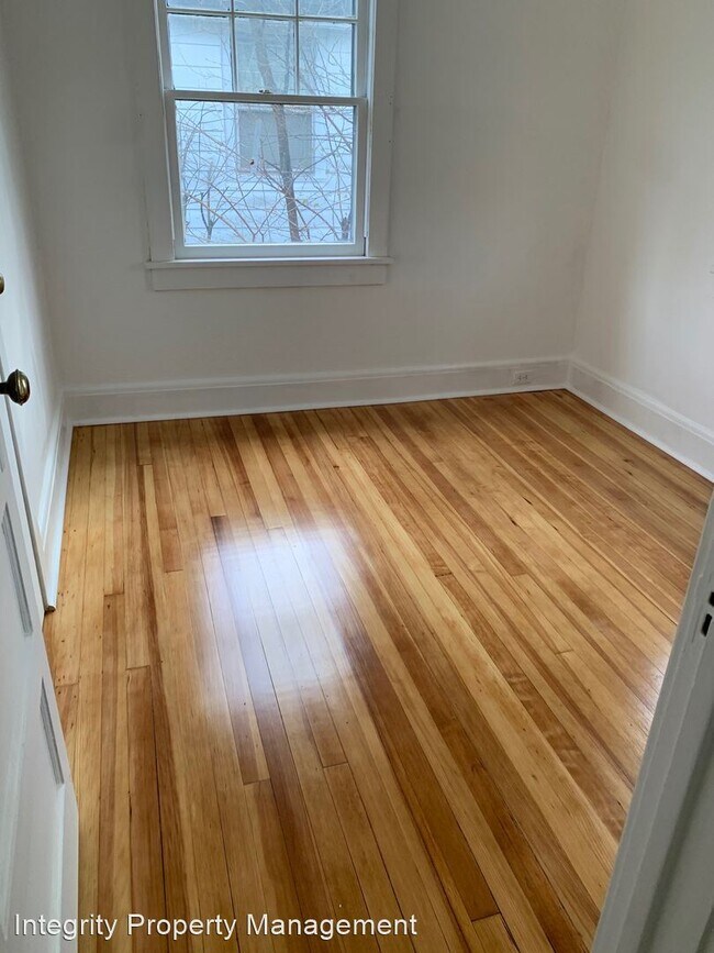 3 br, 1 bath House 227 Elmendorf St. 227 Elmendorf St Kingston NY