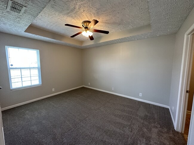 Building Photo - 2815 Elijah Dr