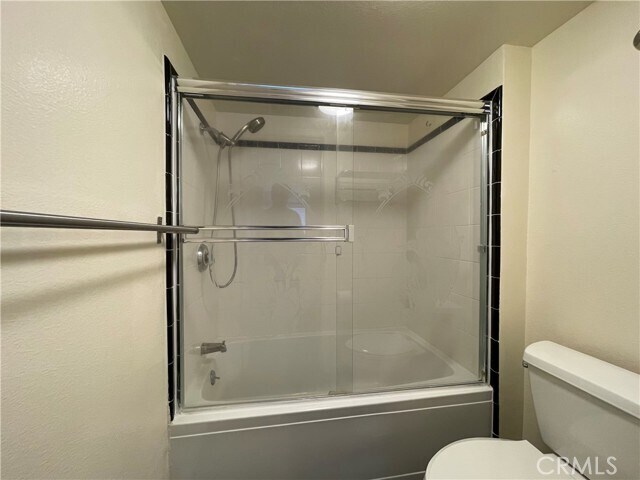 Building Photo - 5315 Village Cir Dr