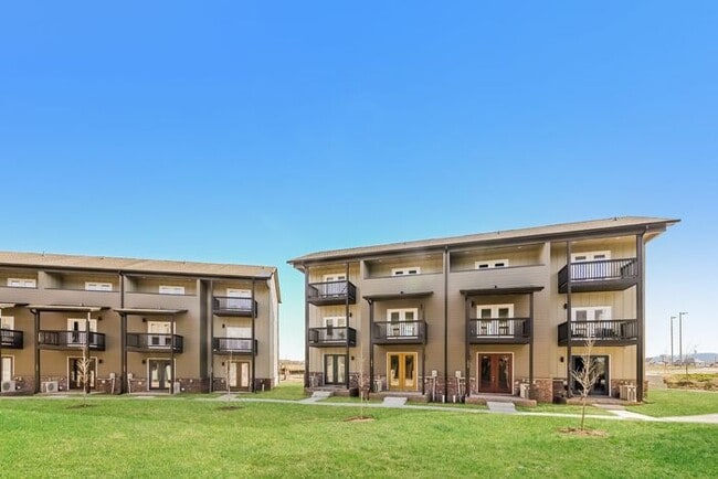 Building Photo - 1926 Addi Ln