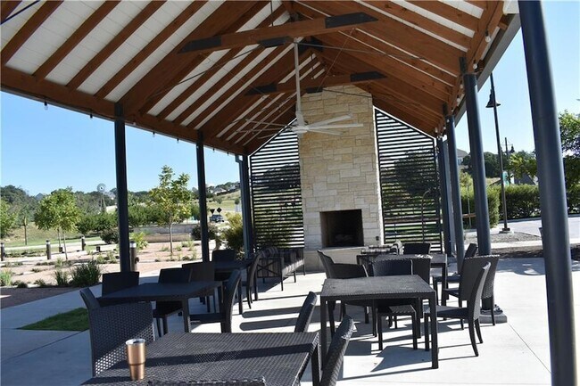 Building Photo - 245 Crystal Brook Dr