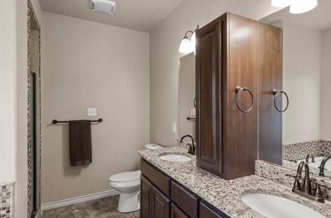 Building Photo - 112 Red Cloud Trl