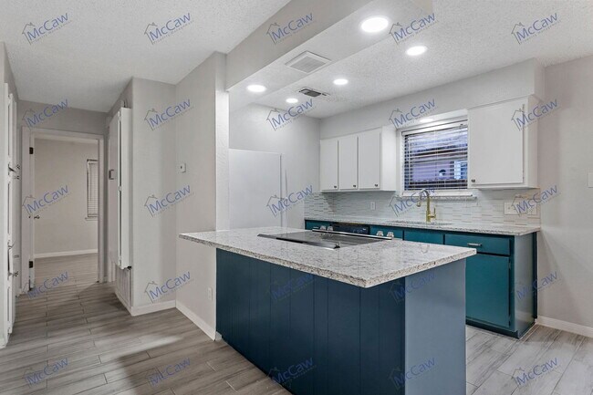 Building Photo - 5002 Geddes Ave
