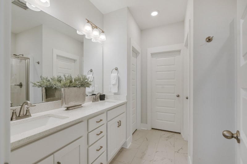 Building Photo - 131 Weller Ln