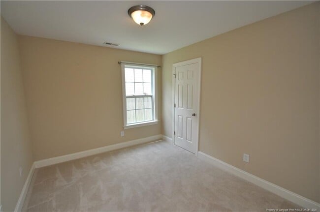 Building Photo - 409 Braxman Ln