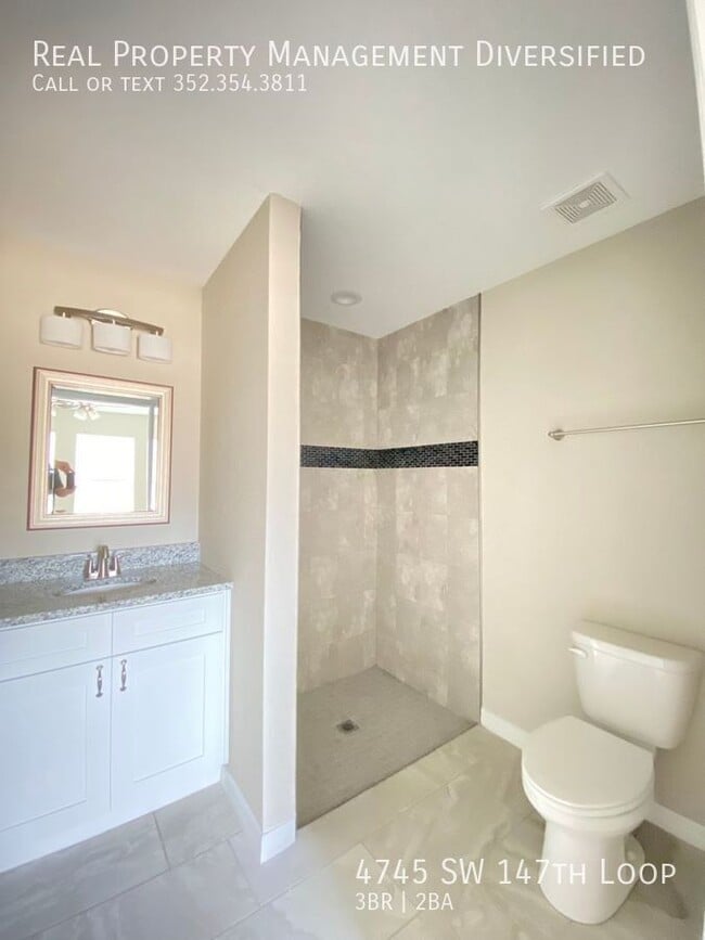 Building Photo - 4745 SW 147 Loop