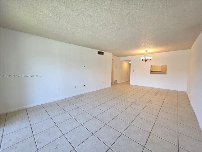 Building Photo - 1830 SW 81st Ave