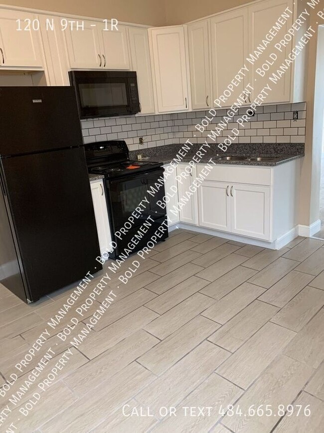 Building Photo - 120 N 9th St