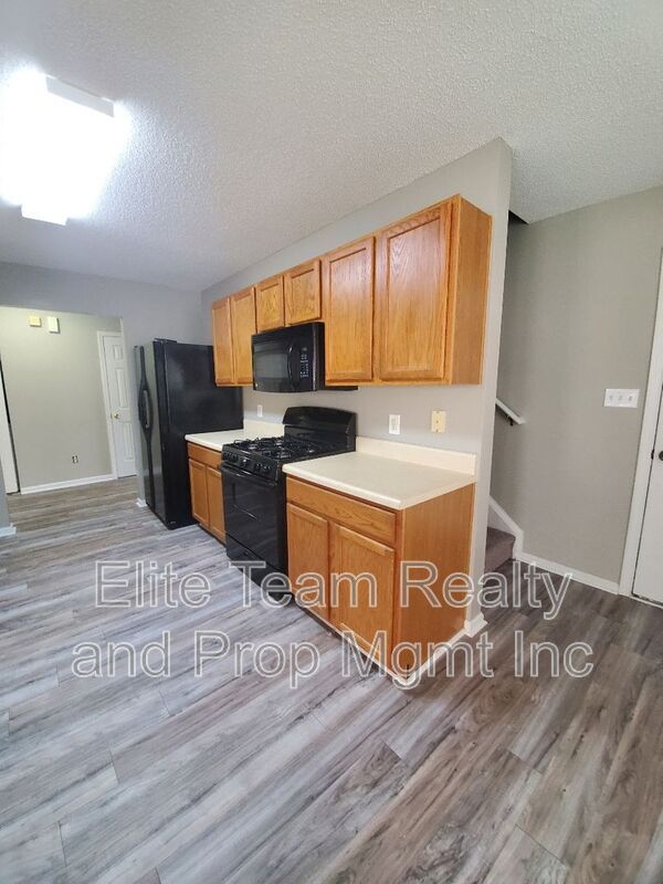 Building Photo - 10623 Campion Ct