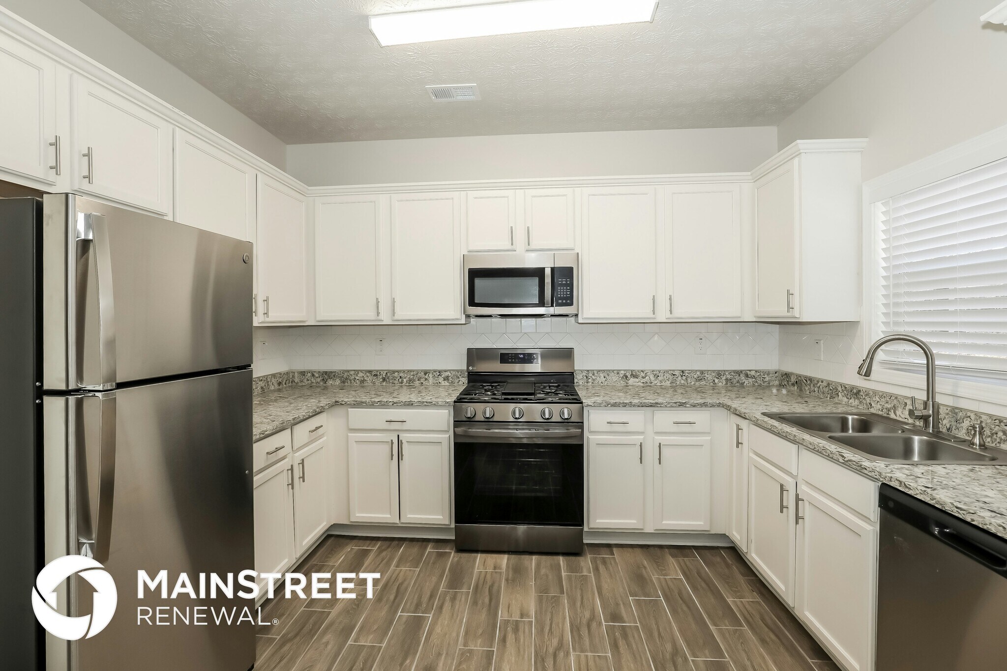 Building Photo - 241 Winthrop Ln