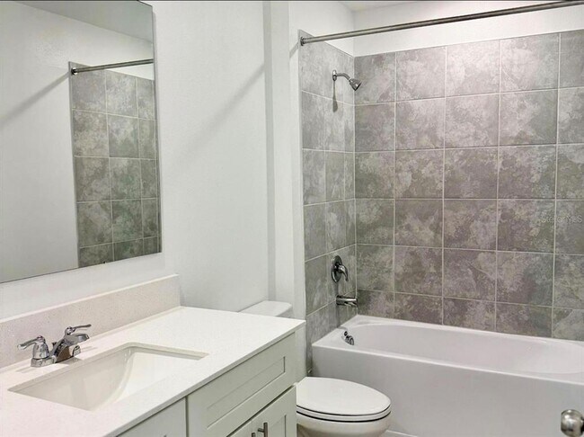 Building Photo - 1727 Foreman Rd