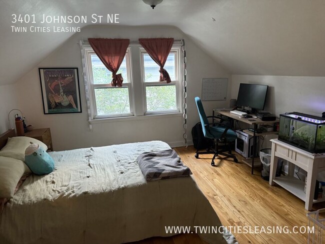 Building Photo - 3401 Johnson St NE