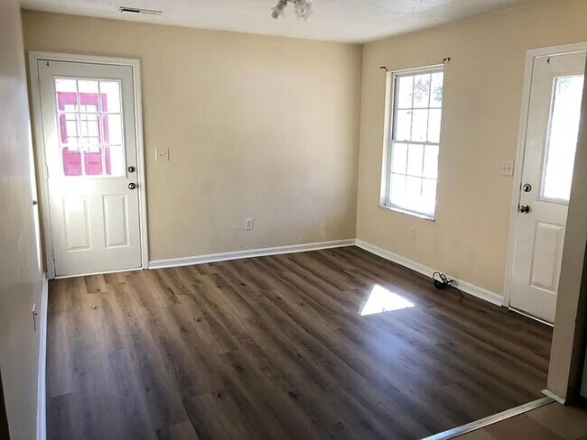 Building Photo - J-Ville Duplex: 11180/82